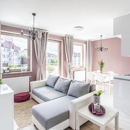 Apartament "Anna" - Kwartal Rozy Wiatrow, 15 Min Spacerem Od Plazy Świnoujście Exteriör bild