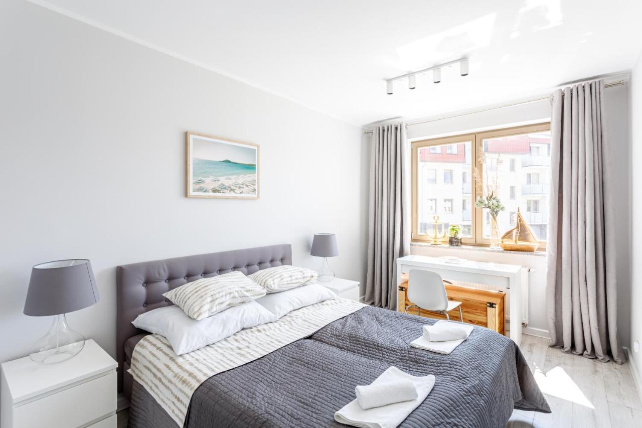 Apartament "Anna" - Kwartal Rozy Wiatrow, 15 Min Spacerem Od Plazy Świnoujście Exteriör bild